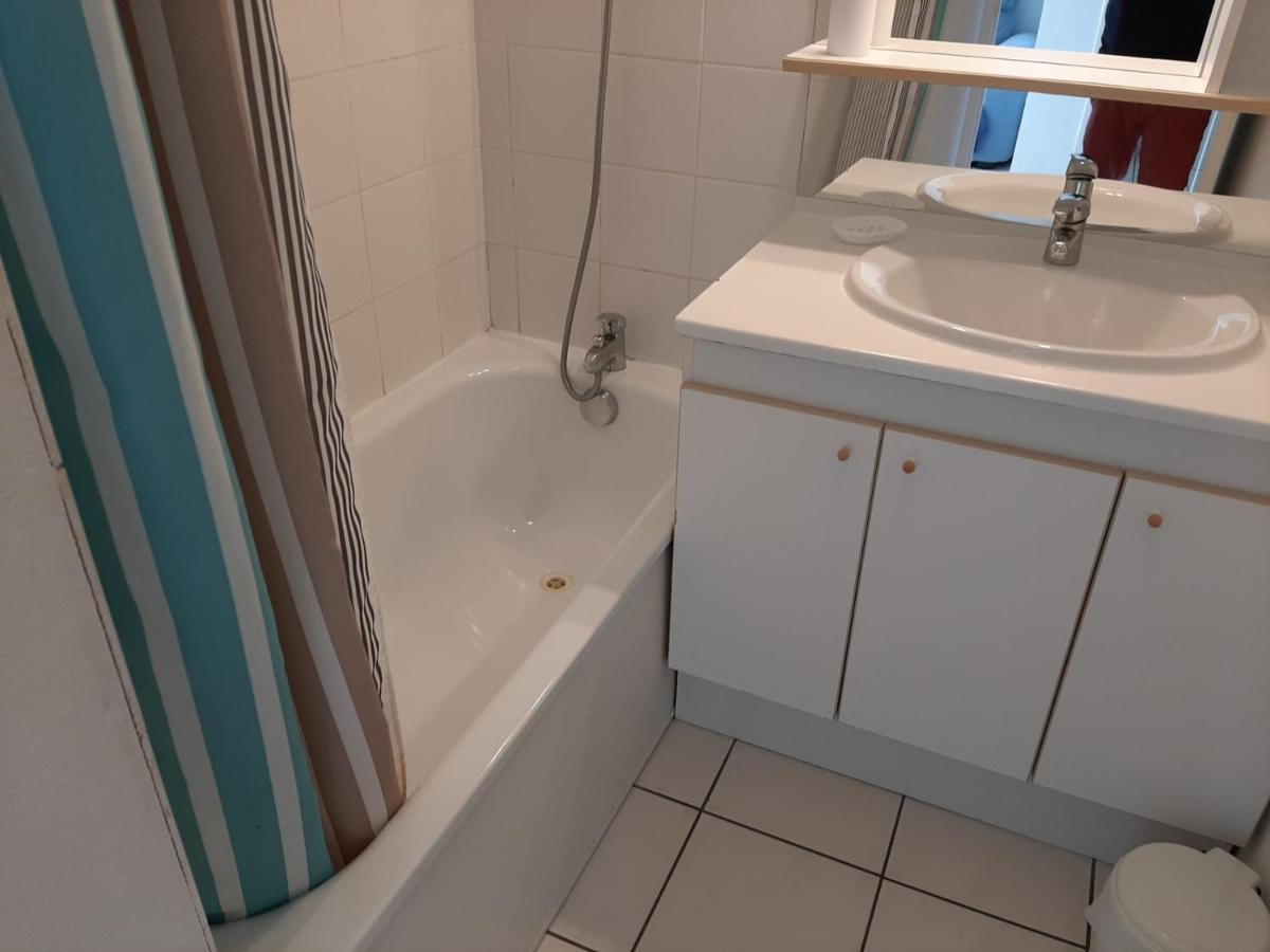 Appartement A Ciboure Avec Terrasse, Piscine Chauffee Et Parking - Ideal Golf Et Plage - Fr-1-239-551 מראה חיצוני תמונה